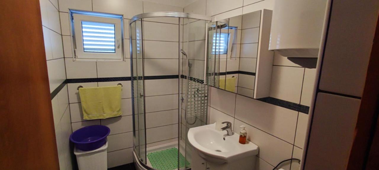 סנג' Apartment Biondic מראה חיצוני תמונה